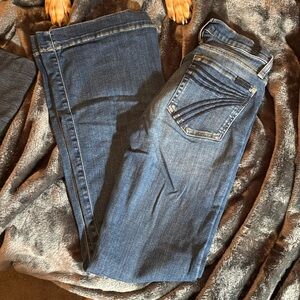 7 For All Mankind